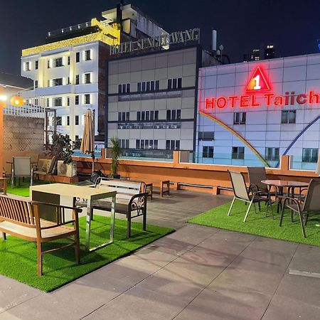 Starq Hotel Bukit Bintang Kuala Lumpur Luaran gambar